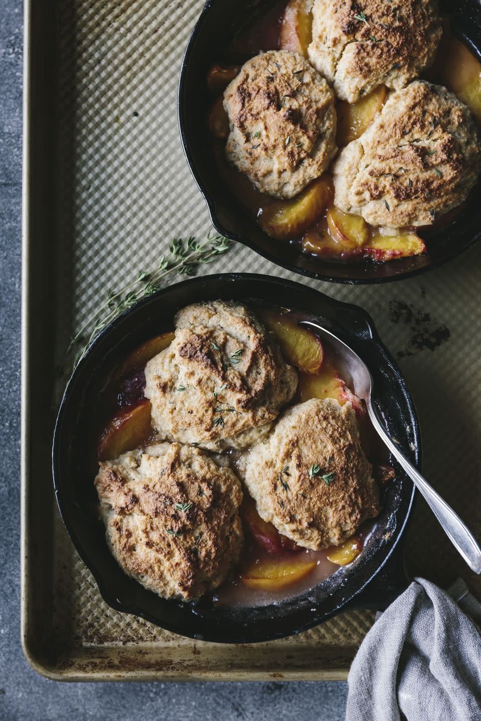 Easy Fresh Peach Cobbler