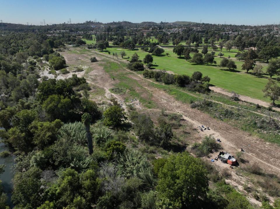 An aerial view of the Rio Hondo wash and Whittier Narrows Golf Course.