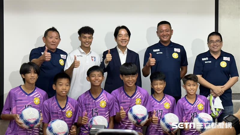 台灣足球夢想計畫「DREAM TAIWAN」行前記者會，副總統賴清德也到場支持。（圖／記者蔡厚攝影）