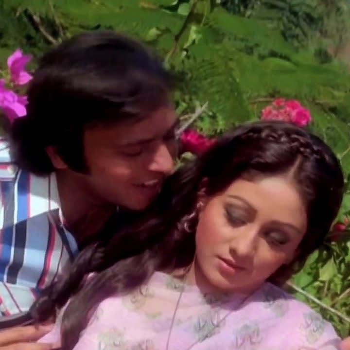 He soon lost his heart to Bindita Goswami who was also his co-star in several movies including <em>Duniyadari </em>and <em>Dada</em>. His love found a reciprocation in Bindiya's eyes and a tumultuous romance unfurled. He was also reported to have eloped with the actress while being married to Meena. The wife was left with no options but to divorce him, after which Vinod and Bindiya made their relationship official and walked the altar.