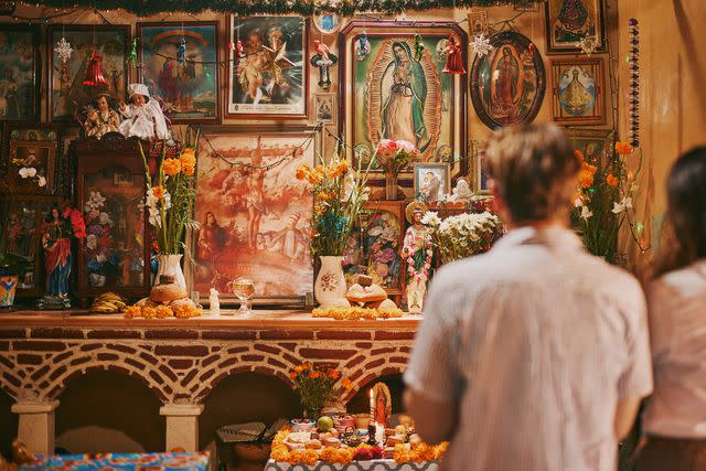 <p>Daniel Seung Lee</p> An ofrenda at Prior guide Edgar Mendoza's family home in Teotitlán del Valle.