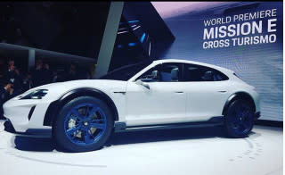 Porsche Mission E Cross Turismo concept