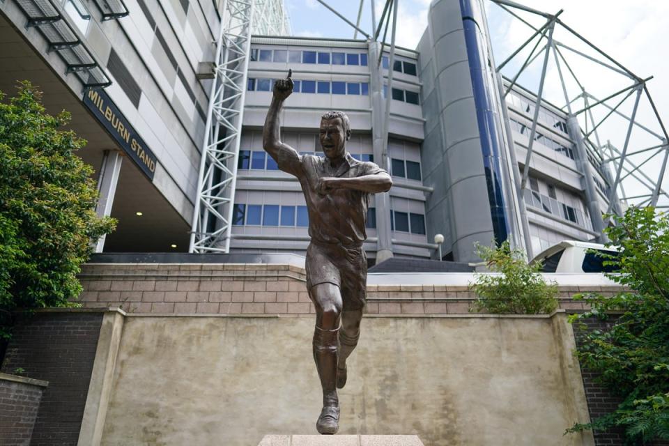Shearer’s statue outside St James’ Park (Getty Images)