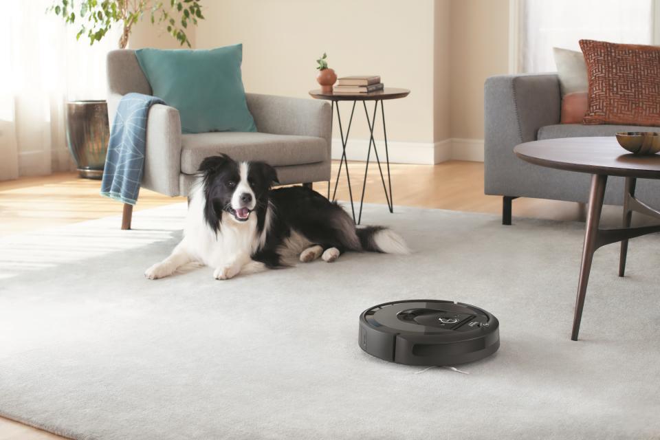 Even pets get a kick out of the iRobot Roomba. (Photo: Roomba)