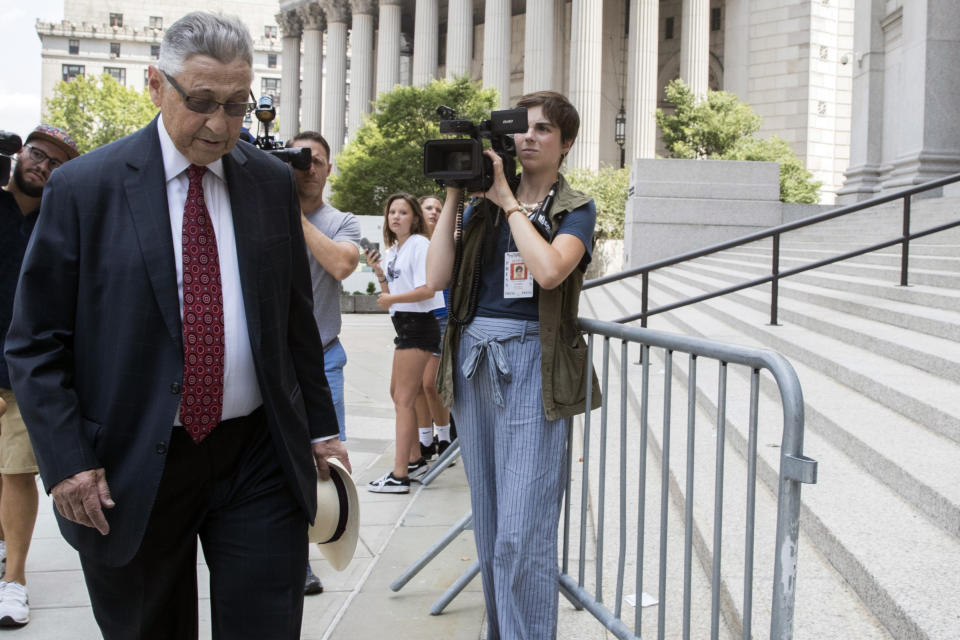 Former New York Assembly Speaker Sheldon Silver arrives at federal court in New York, Friday, July 27, 2028. Silver, the former New York Assembly speaker who brokered legislative deals for two decades before corruption charges abruptly ended his career, will be sentenced for a second time Friday. (AP Photo/Mary Altaffer)