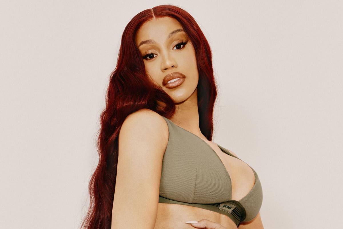 SZA Strips Down for SKIMS Campaign as Kim Kardashian Praises Her