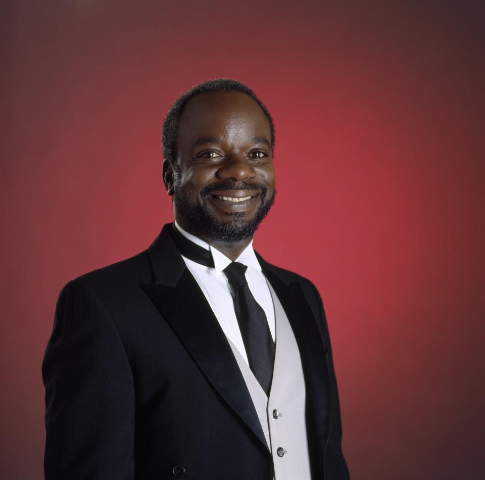 THE FRESH PRINCE OF BEL-AIR -- Season 2 -- Pictured: Joseph Marcell as Geoffrey -- Photo by: Paul Drinkwater/NBCU Photo Bank