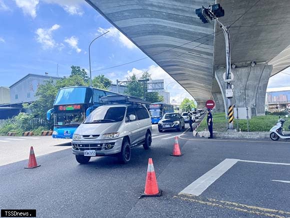 端午連假第三天蘇花路廊順暢，北返車潮湧現請用路人提早出發避開交通尖峰時段。（警方提供）。