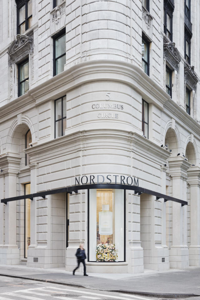 Nordstrom, Free People Partner on Center Stage Pop-up in NYC – WWD