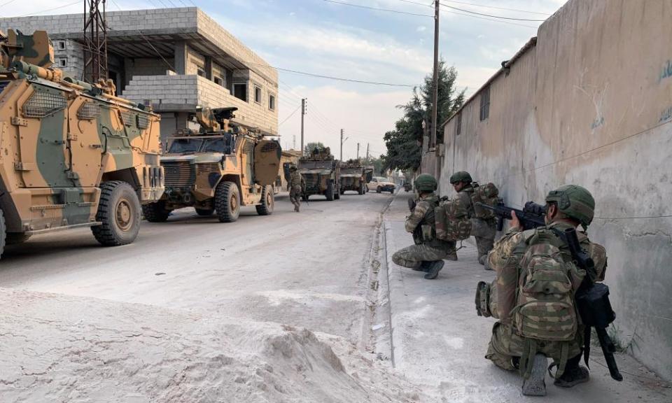 Turkish forces in the northern Syrian town of Tel Abyad