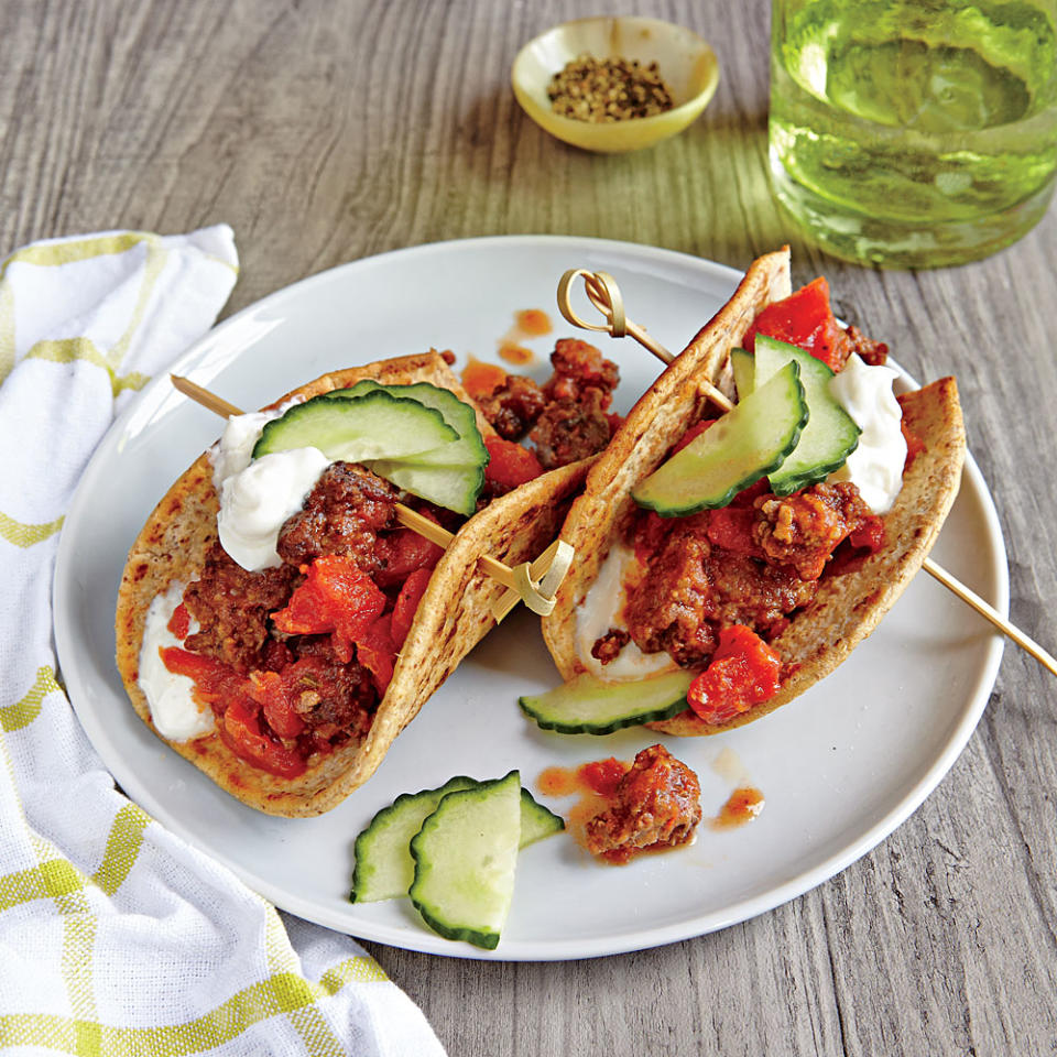 Beef Flatbread Tacos with Cucumber Yogurt Sauce