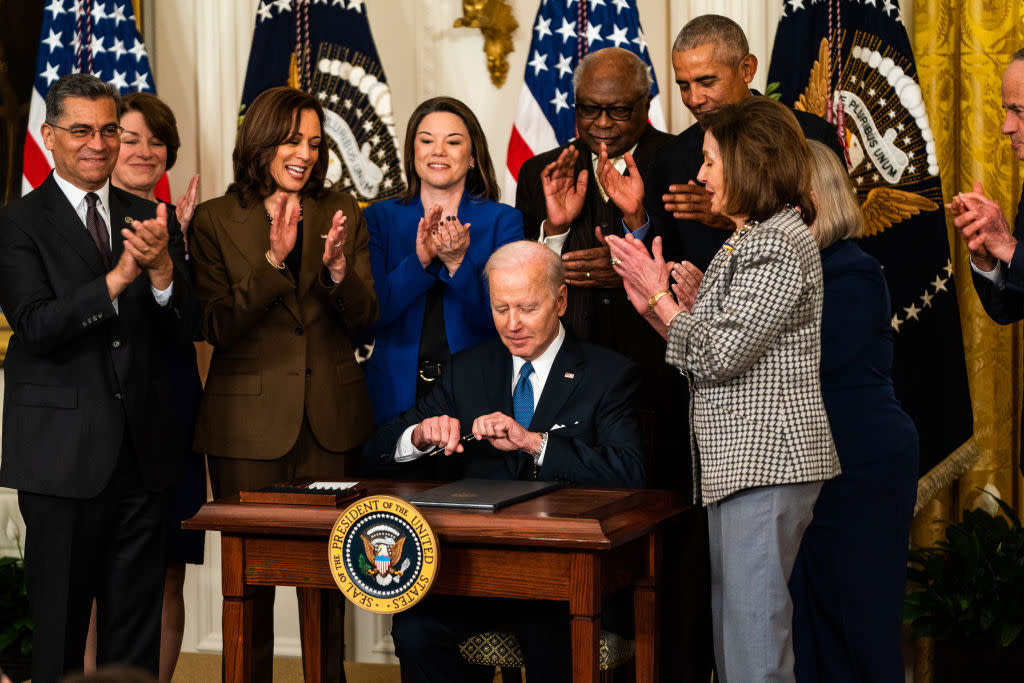  Biden signs an Executive Order to continue to strengthen access to the Affordable Care Act on April 5, 2022. 