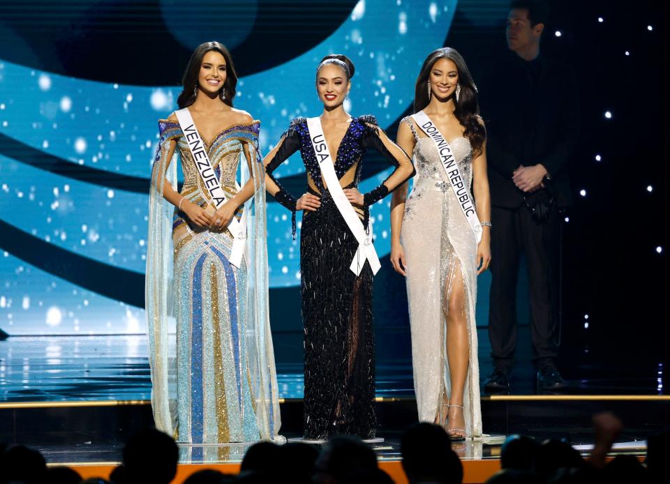 Miss Universe top three