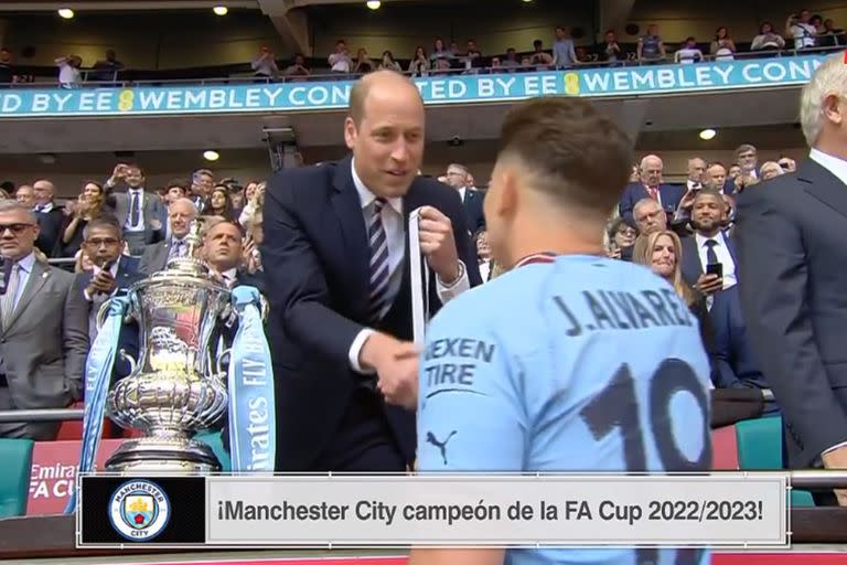 El saludo especial del príncipe William con Julián Álvarez tras gritar campeón con Manchester City