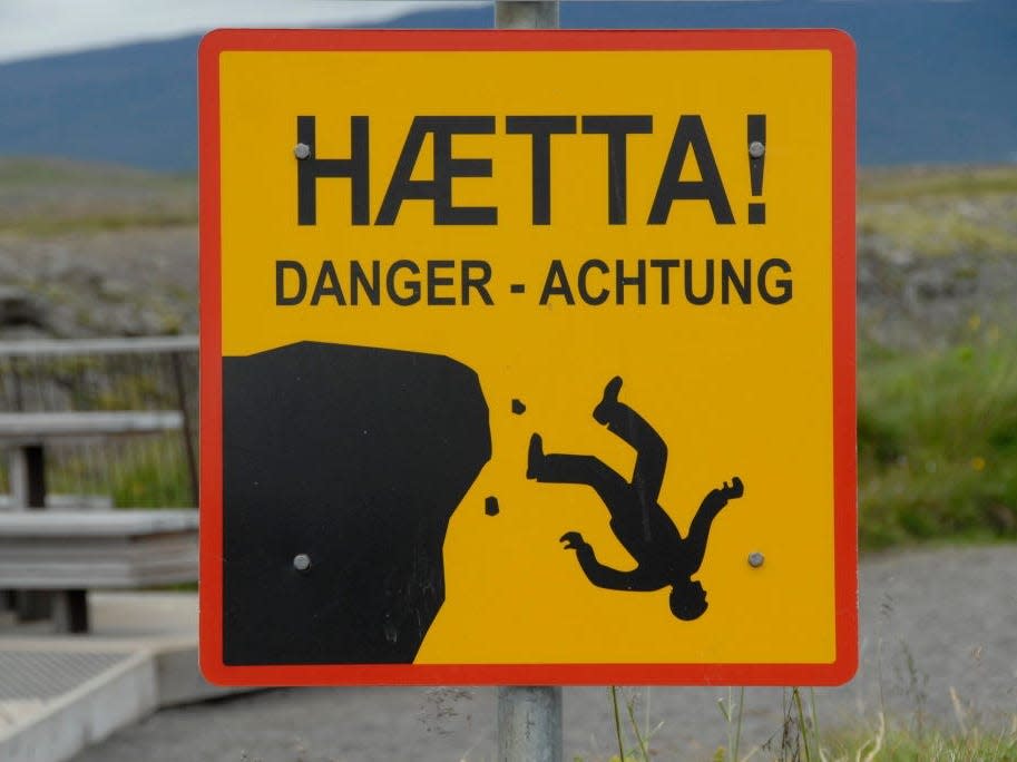 A warning sign in Iceland saying "Danger"