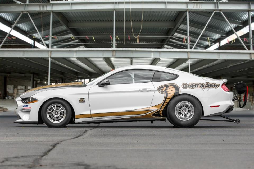 最速野馬，FORD Mustang Cobra Jet登場