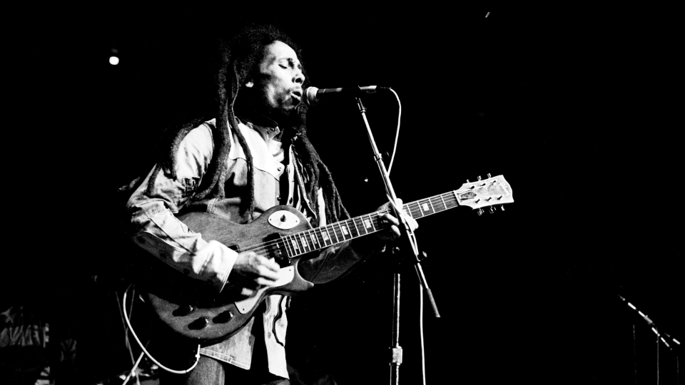 Bob Marley during his last tour (Illustration: Yahoo News; Photo: Gary Gershoff/Getty Images)