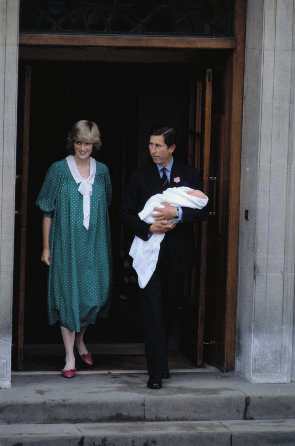 With Prince Charles and newborn Prince William in London.&nbsp;