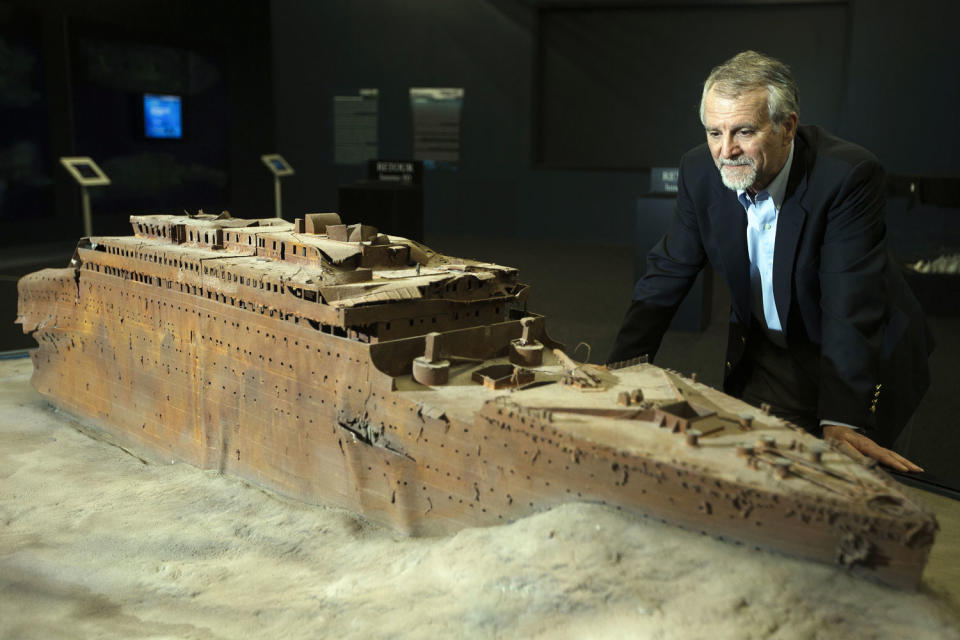 What we know about the 5 people aboard the missing Titanic Tour submersible (Joel Saget/AFP via Getty Images archive)