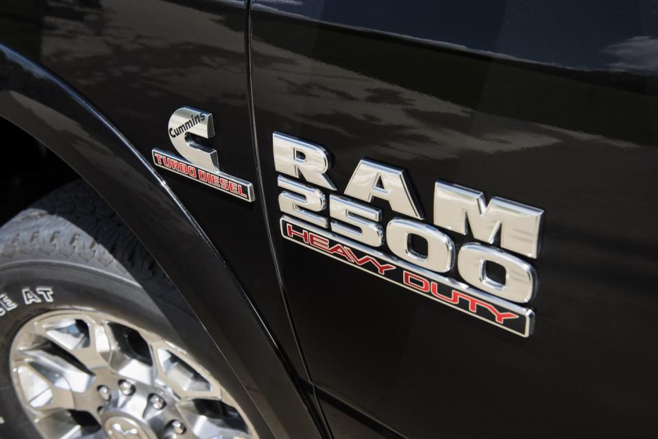 2018 ram 2500 limited tungsten edition badge