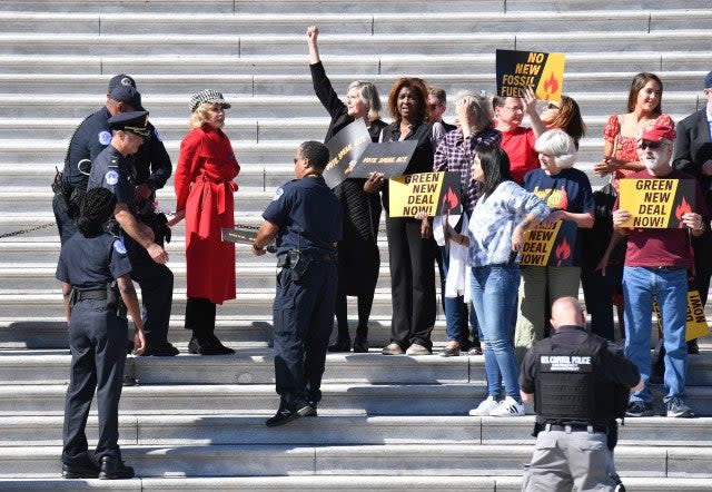 Fonda takes to the D.C. streets every Friday in support of a Green New Deal.