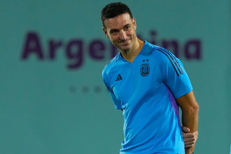 Entrenamiento de la selección argentina en Doha
Lionel Scaloni entrenador de Argentina