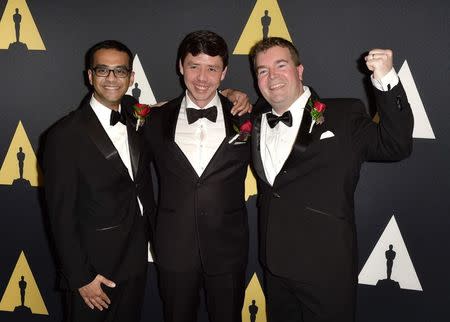 Tech wizards behind movie magic honored by Oscars - CNET