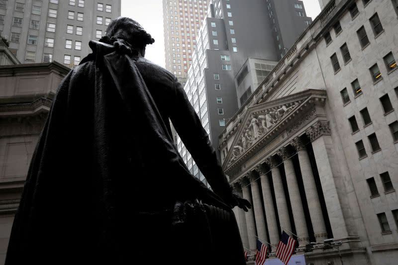 FILE PHOTO: FILE PHOTO: FILE PHOTO: Statue of George Washington at Federal Hall across Wall Street from New York Stock Exchange in New York