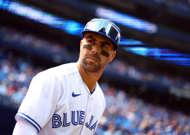 Phillies find an ideal fit with 1-year deal for Whit Merrifield - Yahoo  Sports