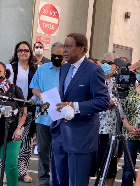 Attorney John Burris, who was co-counsel during Rodney King's civil trial in 1992, addresses the media during a recent trial in the San Francisco area.