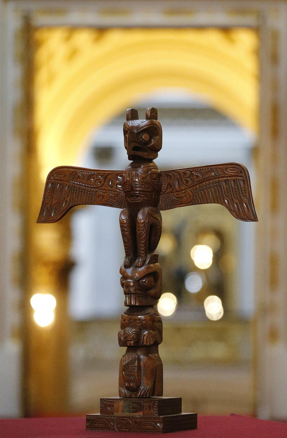 Totem pole at Buckingham Palace