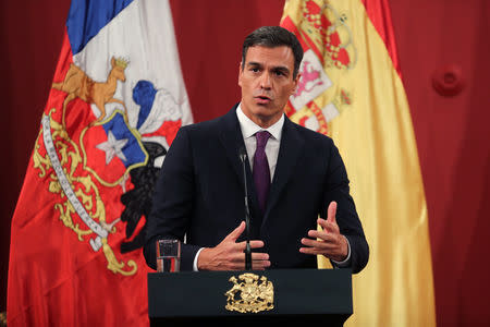 Spain's Prime Minister Pedro Sanchez delivers a speech during an offcial ceremony accompanied by Chile's President Sebastian Pinera (not pictured) at the government house in Santiago, Chile August 27, 2018. REUTERS/Ivan Alvarado