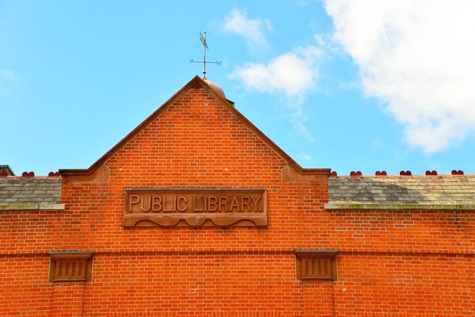 public library exterior