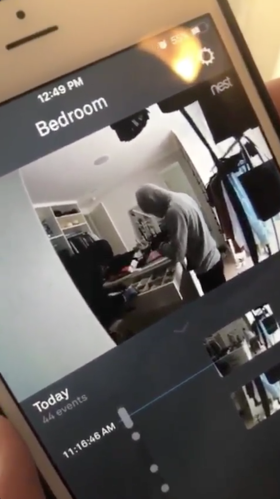 Celebrity hairstylist Jen Atkin witnessed a burglary in her own home on Friday, Oct. 27, via security cameras and posted her commentary about it on social media. (Photo: Instagram)