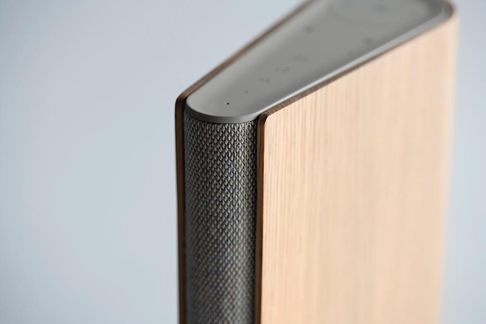 <p>With a design inspired by a book, Bang & Olufsen's Beosound Emerge is an impressively slim and full-featured speaker.</p>
