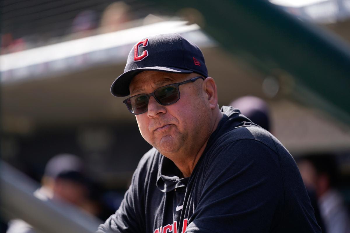 Terry Francona congratulates Michael and Melissa Brantley on birth of their  son. 