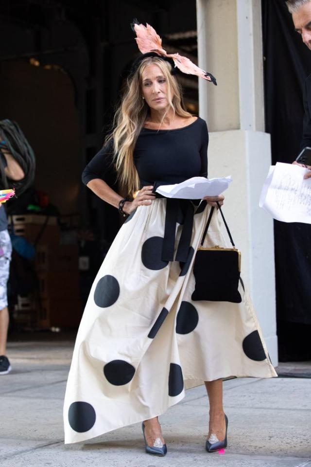 dots midi skirt white skirt louis vuitton black bag street style