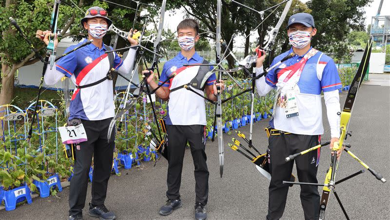 東京奧運中華射箭代表隊選手鄧宇成、湯智鈞、魏均珩。（圖／體育署提供）