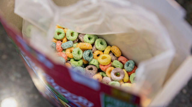 Do Different Colored Froot Loops Actually Have Their Own Flavors?