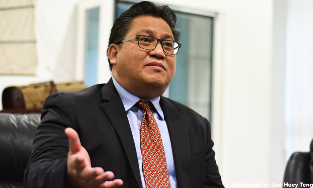 Nur Jazlan defends Zahid's 'many Umno MPs back Anwar' statement