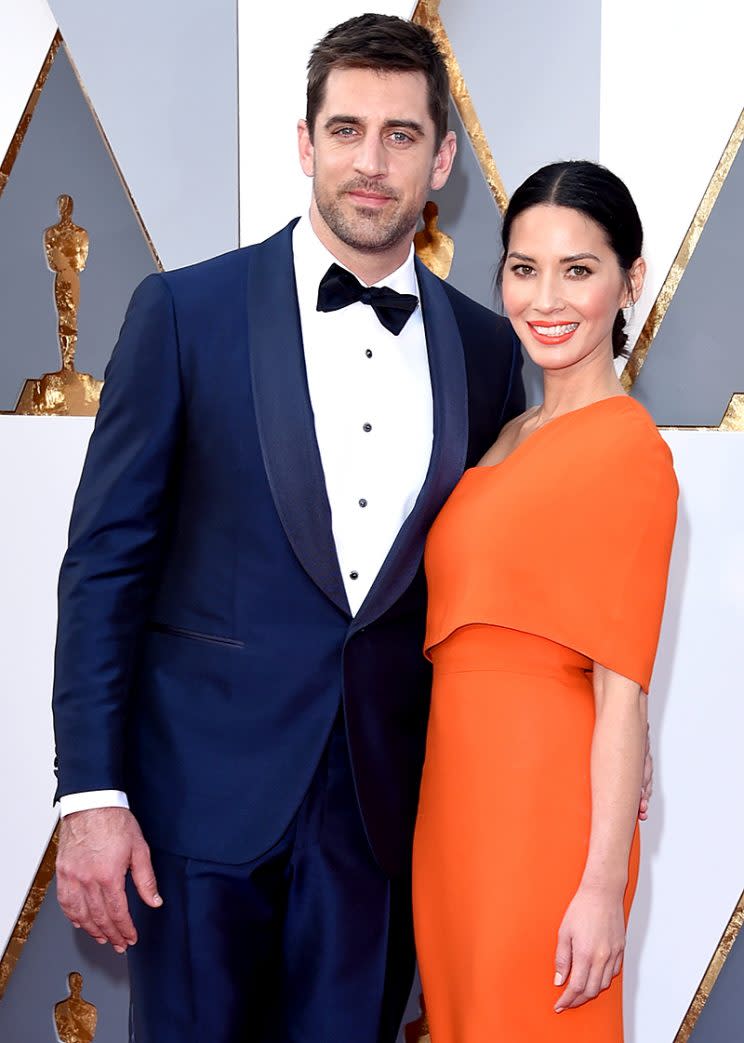 HOLLYWOOD, CA - FEBRUARY 28: NFL player Aaron Rodgers (L) and actress Olivia Munn attend the 88th Annual Academy Awards at Hollywood & Highland Center on February 28, 2016 in Hollywood, California. (Photo by Jason Merritt/Getty Images)