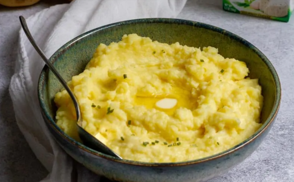 <p>Champagne Tastes</p><p>These rich and creamy mashed potatoes are the comforting side dish your busy week needs.</p><p><strong>Get the recipe: <a href="https://champagne-tastes.com/boursin-mashed-potatoes" rel="nofollow noopener" target="_blank" data-ylk="slk:Instant Pot Boursin Mashed Potatoes;elm:context_link;itc:0;sec:content-canvas" class="link ">Instant Pot Boursin Mashed Potatoes</a></strong></p>