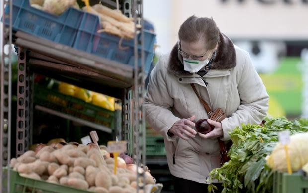 AUSTRIA-HEALTH-VIRUS-FOOD-RETAIL 