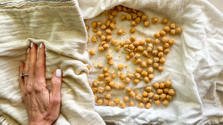 chickpeas on dishtowel