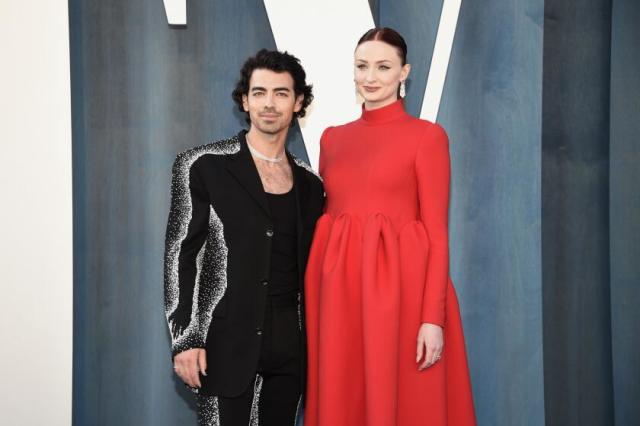 Joe Jonas and Sophie Turner agree on joint custody of children