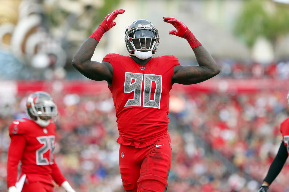 The Tampa Bay Buccaneers defensive end declined to have surgery after a car crash left him with a fractured vertebra in his neck in May.