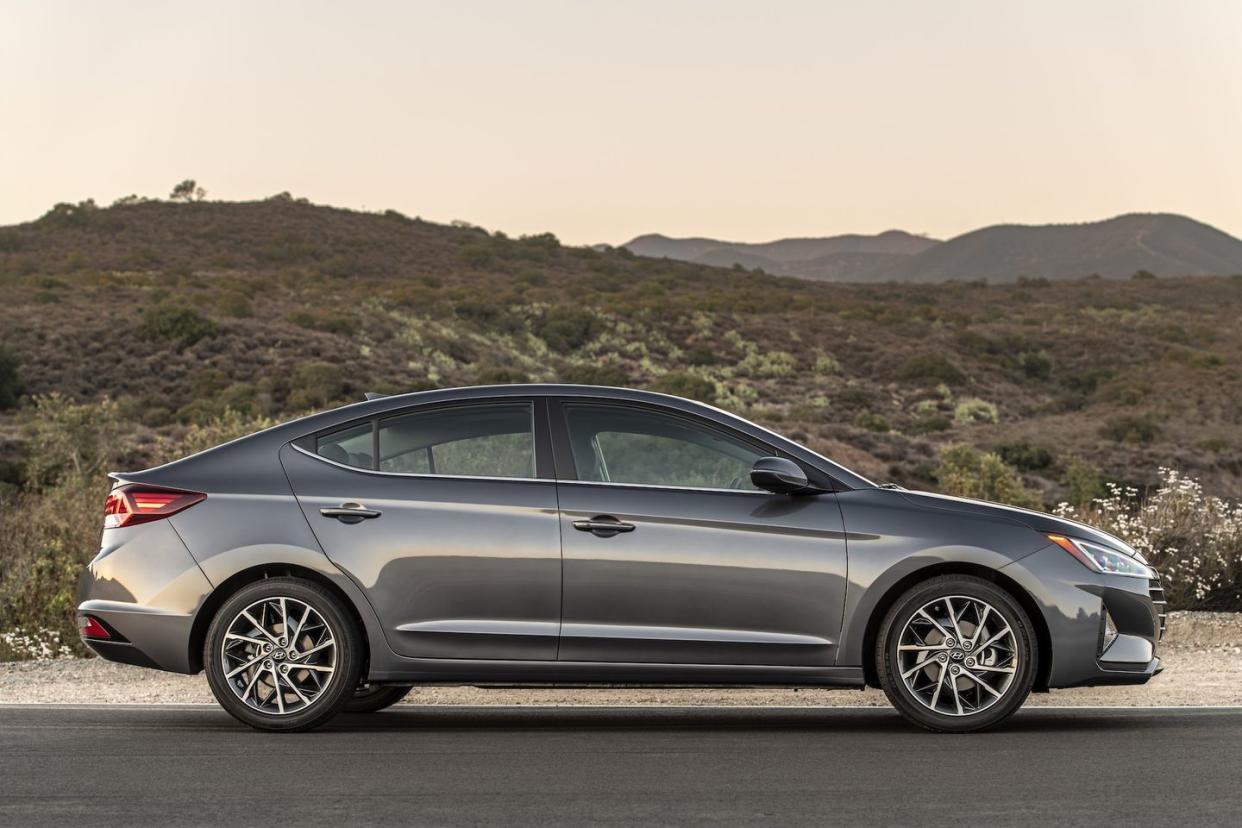 2018 hyundia elantra