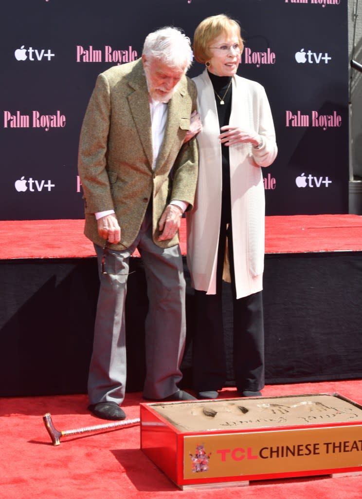 Dick Van Dyke was unfazed after dropping his cane. London Entertainment / Splash / SplashNews.com