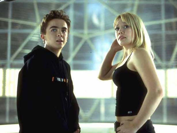 Frankie Muniz and Hilary Duff in a still from the film "Agent Cody Banks."