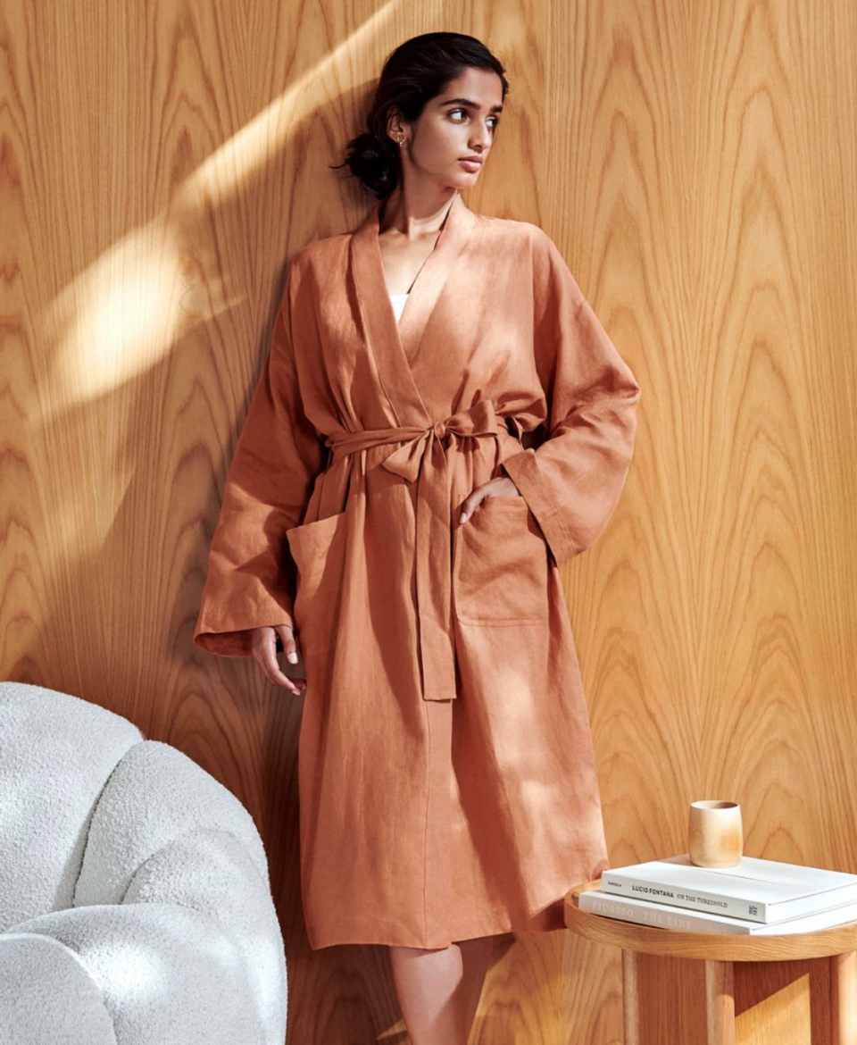 Abbotson Linen Robe